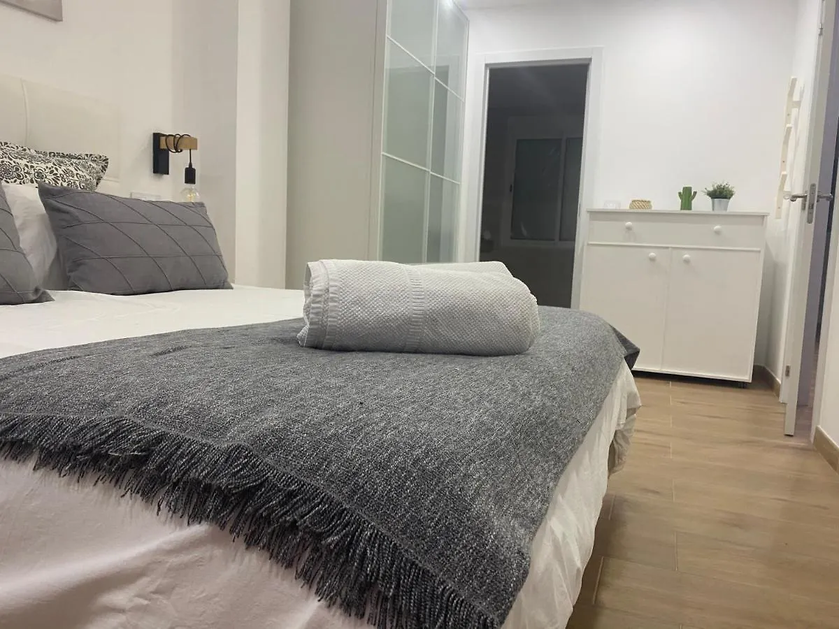 Piso En Los Boliches Con Vistazas 2 Dormitorios Fuengirola İspanya