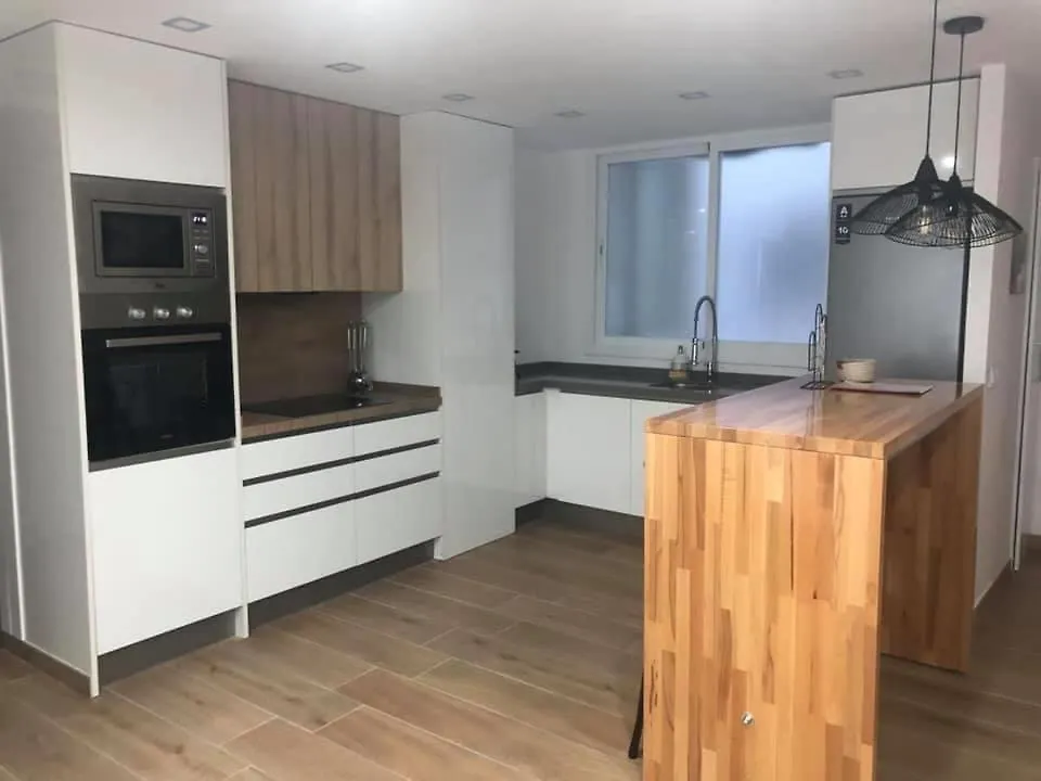 Daire Piso En Los Boliches Con Vistazas 2 Dormitorios Fuengirola